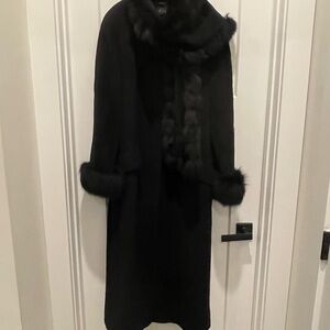 Luisa Spagnoli fur trimmed coat 48” long